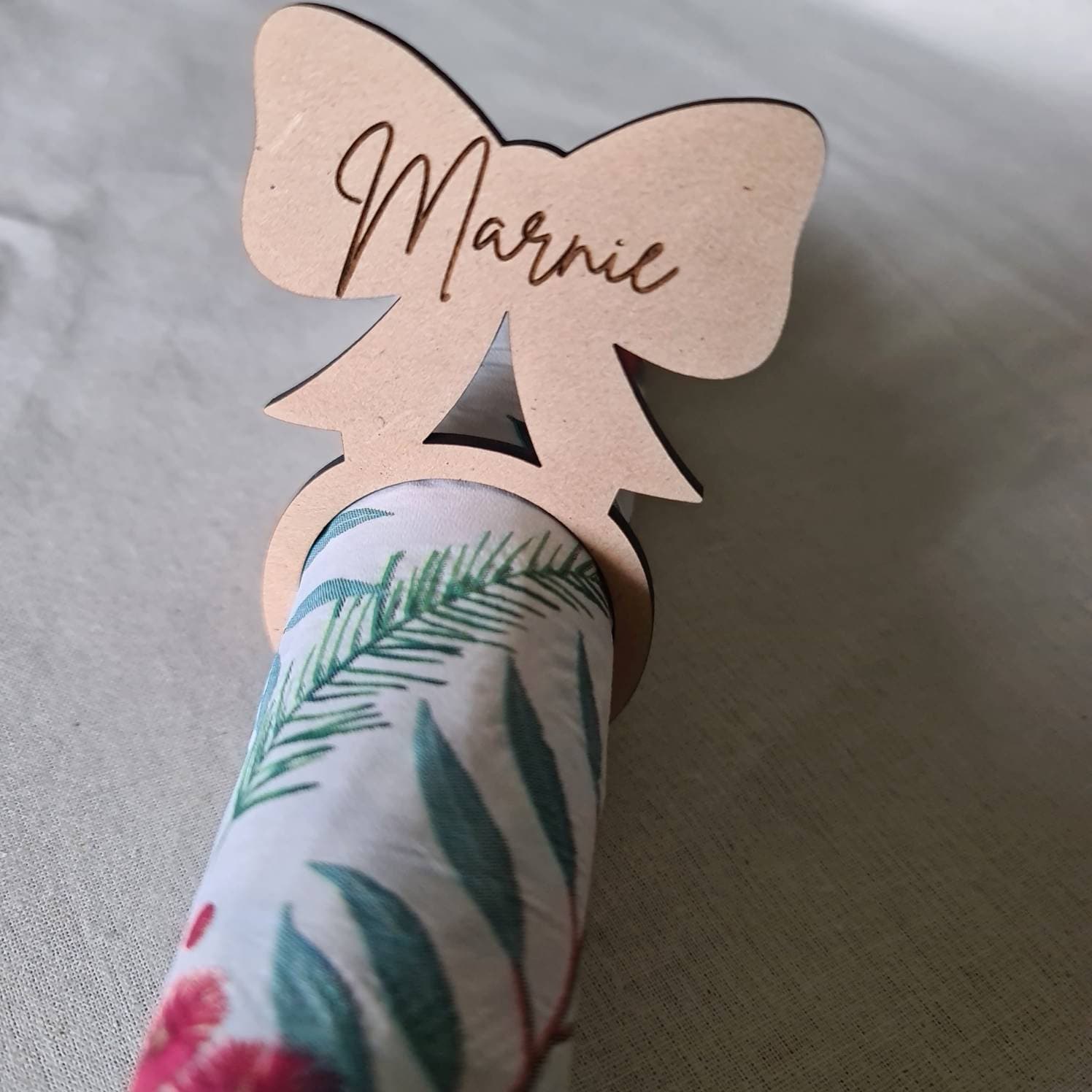 Personalised Engraved Wooden Gift Bow Place Card/ Napkin Ring