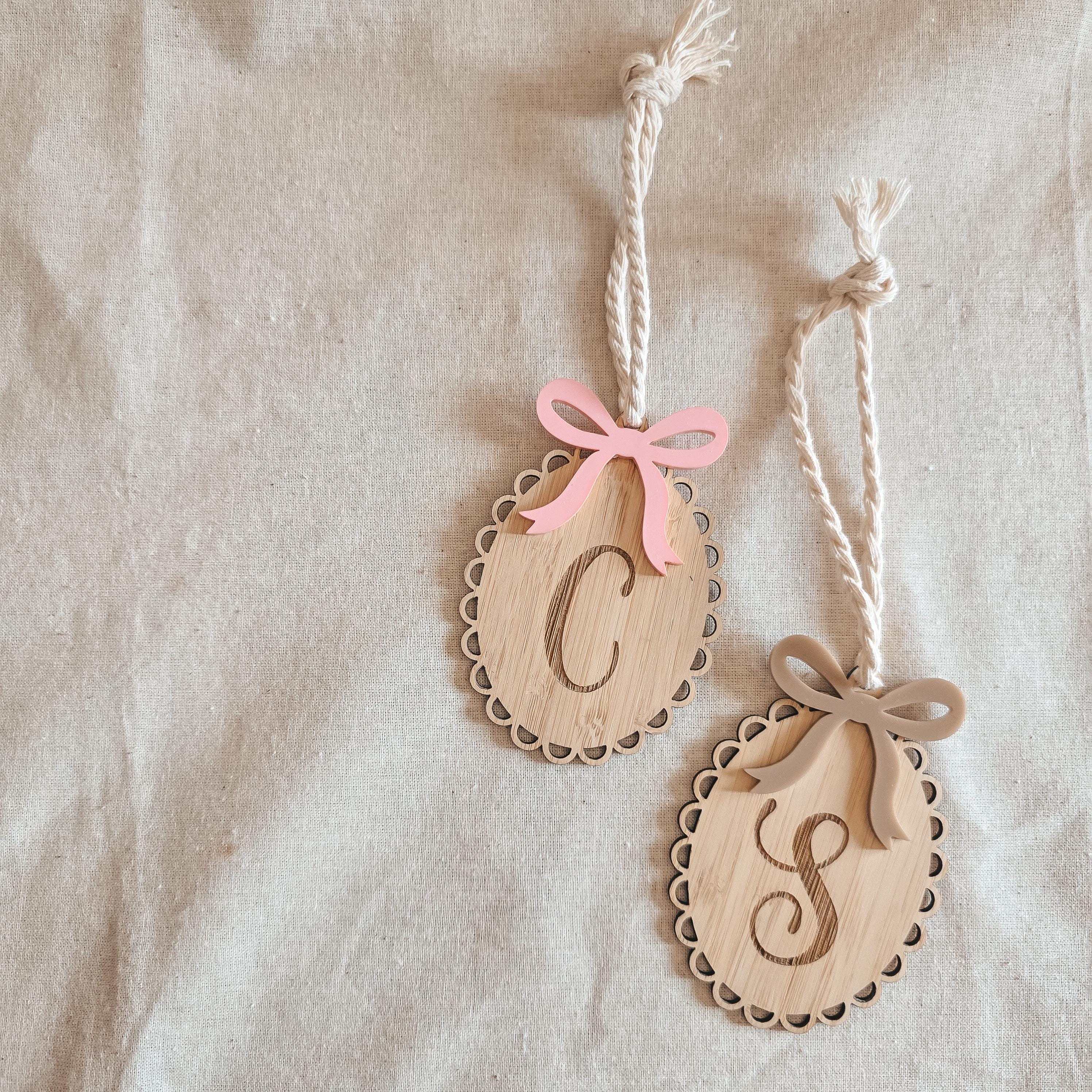 Personalized Easter Basket Tag | Bamboo Initial Gift Tag with Acrylic Bow